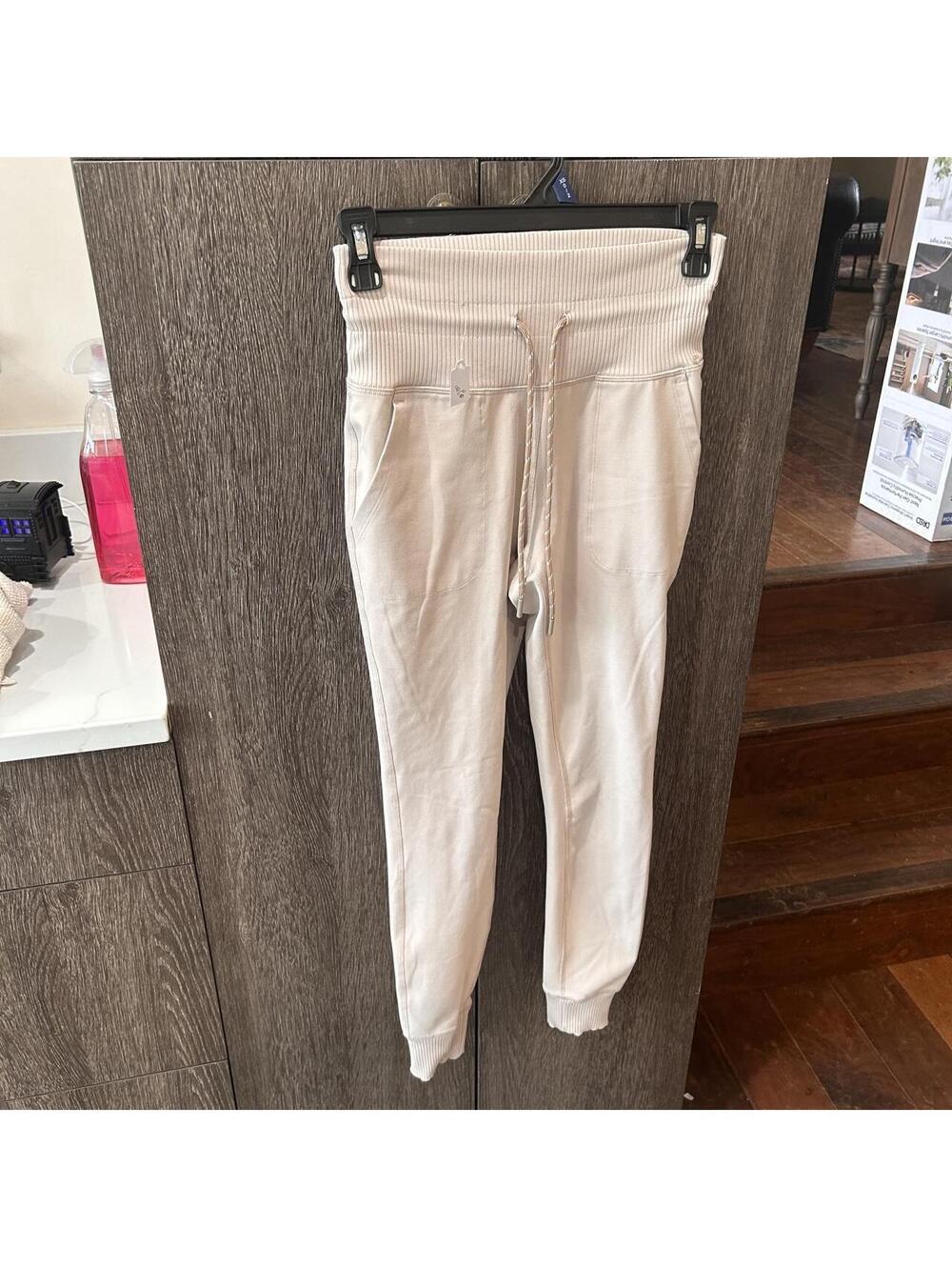 Avalanche Women's Joggers